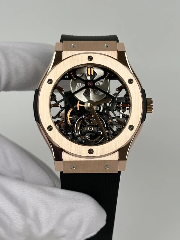 Hublot Classic Fusion Tourbillon 505.OX.0180.LR 2