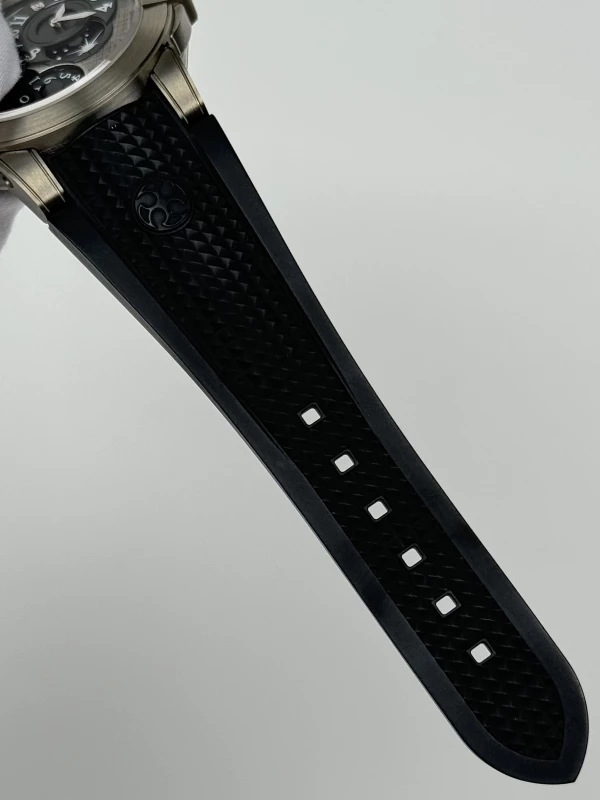 Harry Winston Collection Dual Time Monochrome OCEATZ44ZZ008 7