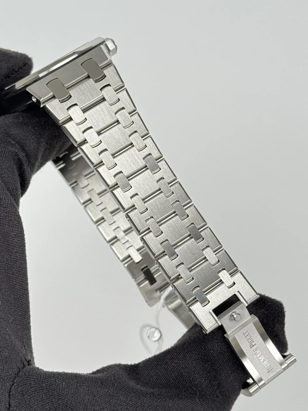 Audemars Piguet Quartz Steel 67651ST.ZZ.D011CR.01 7