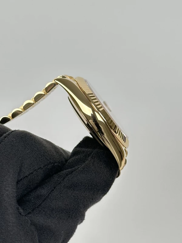 Rolex 40mm Yellow Gold 228238-0005 3