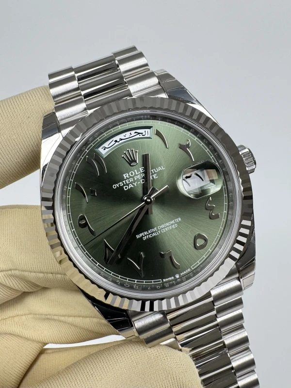 Rolex Day-Date 40 mm Platinum 228236-0017 5