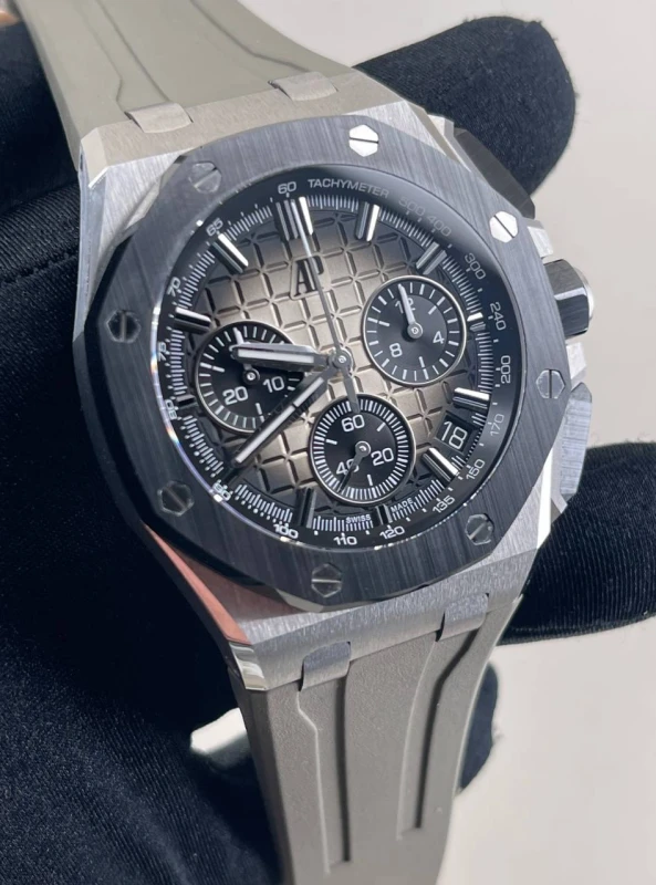 Audemars Piguet Offshore Chronograph 43 mm 26420SO.OO.A600CA.01 3