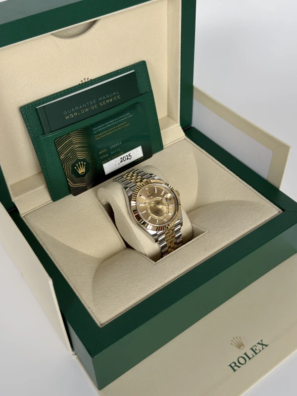 Rolex 42mm Steel and Yellow gold 336933-0002 5