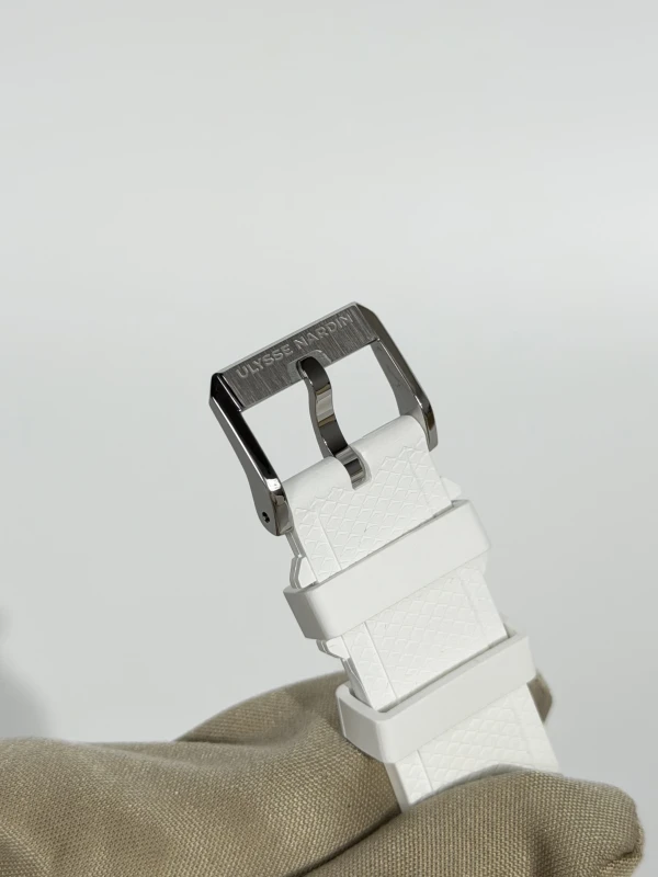 Ulysse Nardin Lady 39 mm 8163-182B-3/10 6