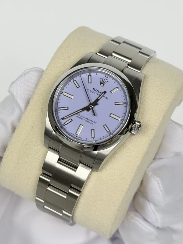 Rolex 34 mm Steel 124200 3