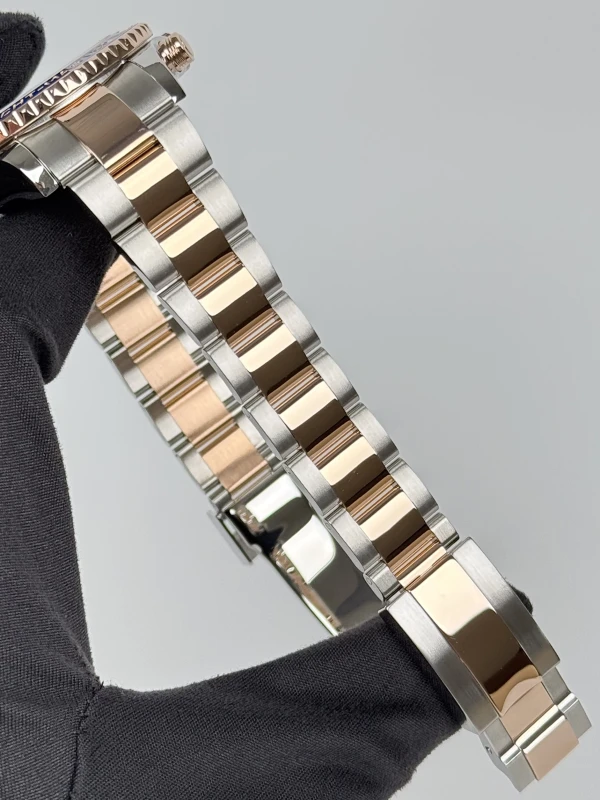 Rolex II 44 mm, steel and Everose gold 116681-0002 5