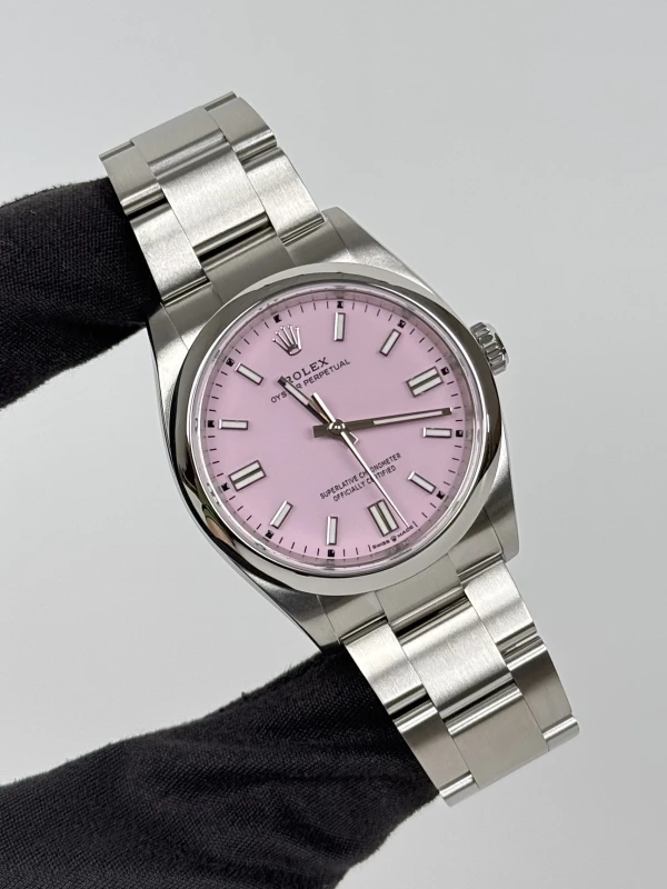 Rolex Perpetual 36 126000-0008 2