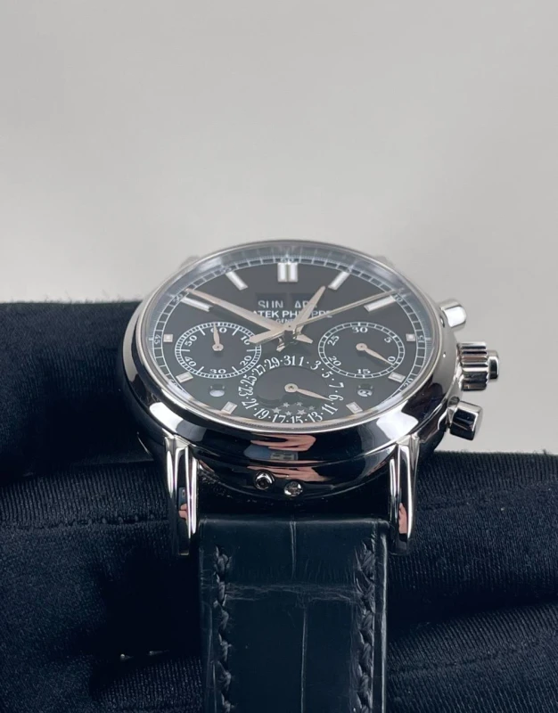 Patek Philippe 5204 Split-Seconds Chronograph and Perpetual Calendar 5204P-011 4