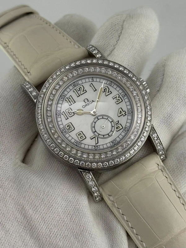 Omega N° 1 "Pilots 1938" Aquarella Diamonds 5775.71.56 2