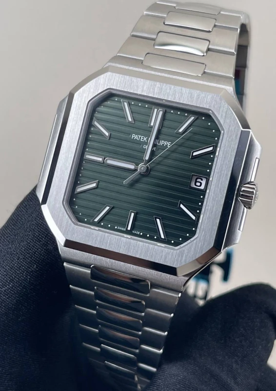 Patek Philippe 5821/1A-001 2