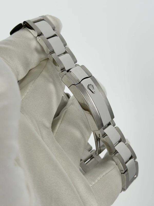 Rolex 41 mm, steel and white gold  126334-0001 3