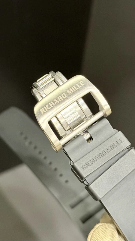 Richard Mille Tourbillon Aerodyne Dual Time Zone Titan RM 022TI 6