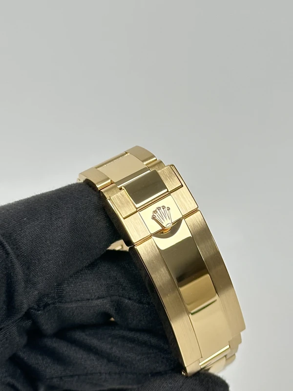 Rolex Date 41 mm Yellow Gold 126618lb-0002 7