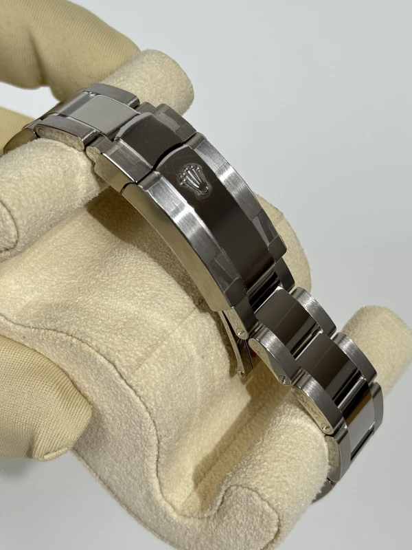 Rolex 41 MM, OYSTERSTEEL 126300-0003 4