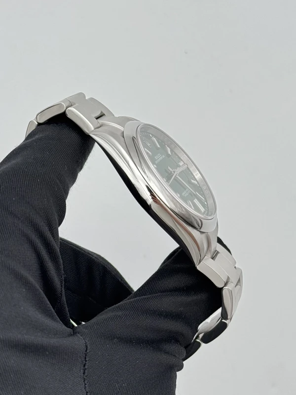 Rolex 41 mm Steel 124300-0005 3