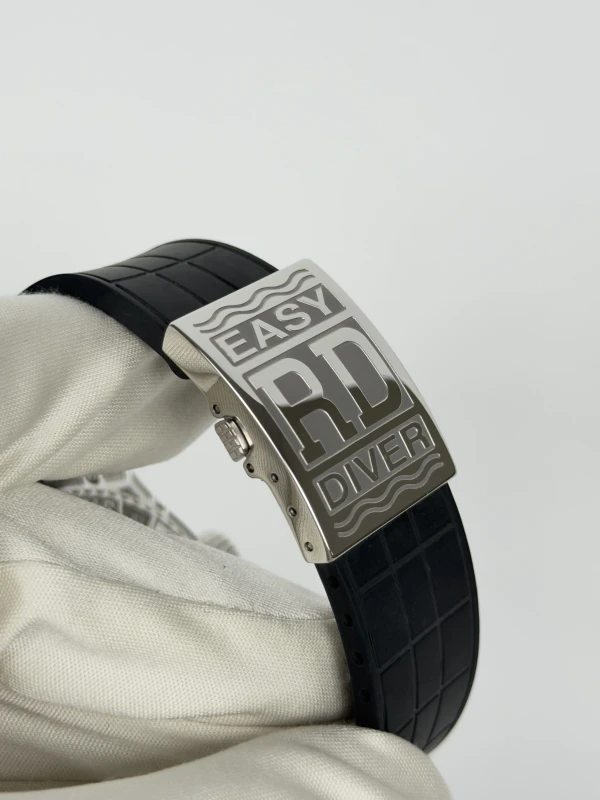Roger Dubuis EASYDIVER SE46 SE46 14 9 3.53R 6