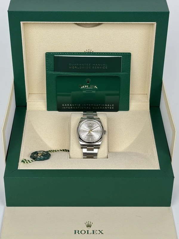 Rolex Perpetual 36 126000-0001 5