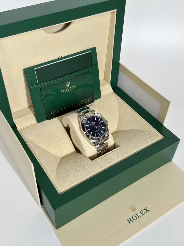Rolex 41 mm, steel 126300-0001 5