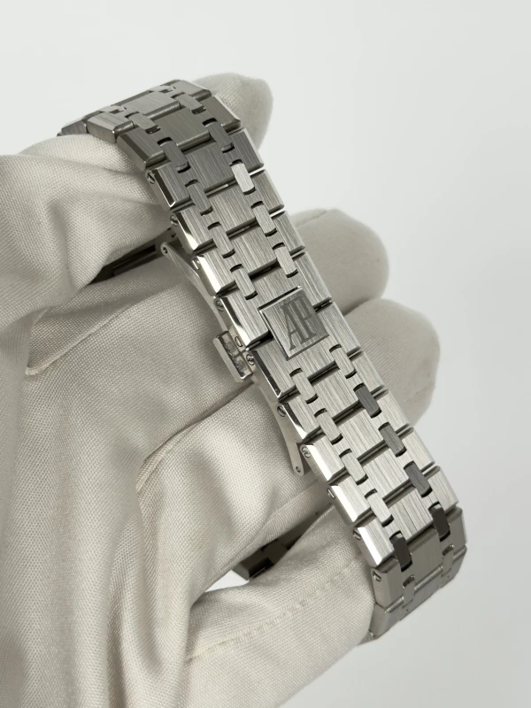 Audemars Piguet Selfwinding 15510ST.OO.1320ST.07 4