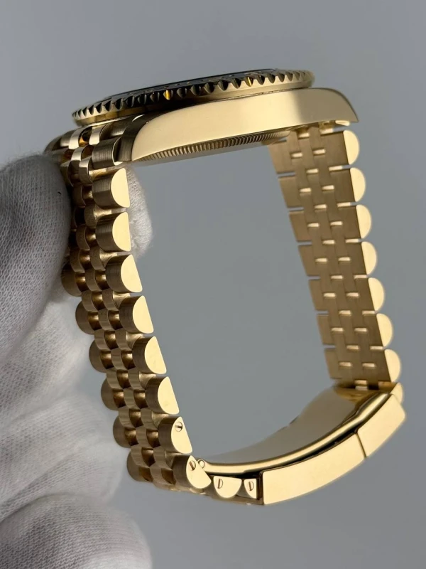 Rolex 40mm Yellow Gold 126718grnr-0001 7