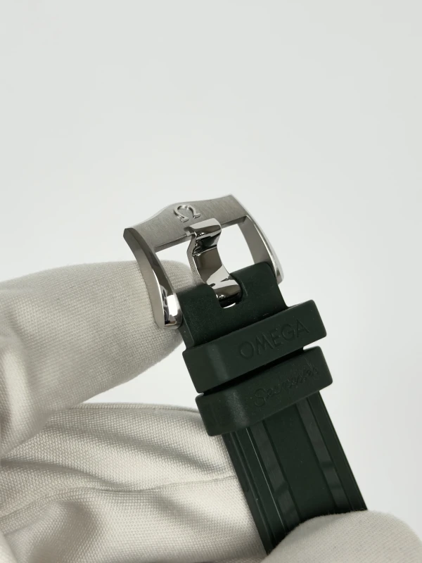 Omega DIVER 300M CO‑AXIAL MASTER CHRONOMETER 42 MM 210.32.42.20.10.001 5