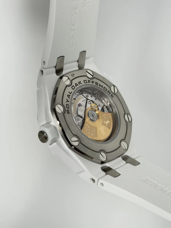 Audemars Piguet 15707CB.OO.A010CA.01 7