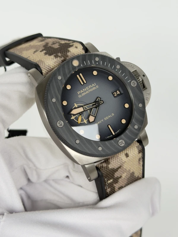 Panerai Navy SEALs Titanio PAM01669 3