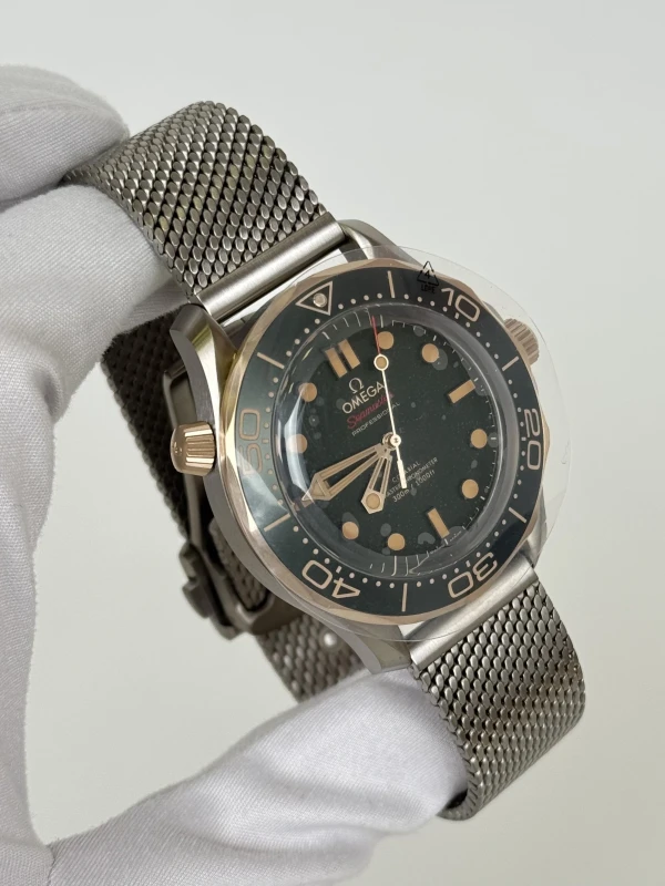 Omega DIVER 300M 210.90.42.20.10.001 2