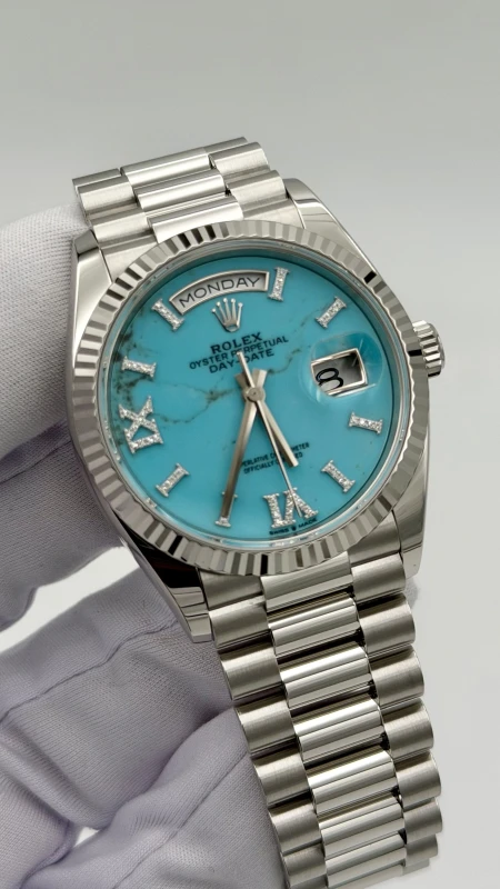 Rolex 36mm Platinum 128236-0011 4