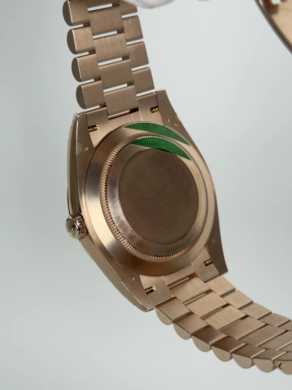 Rolex 40 mm Everose Gold 228235-0025 6