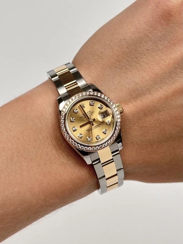 Rolex Lady 26mm Steel and Yellow Gold 179383-0001 8