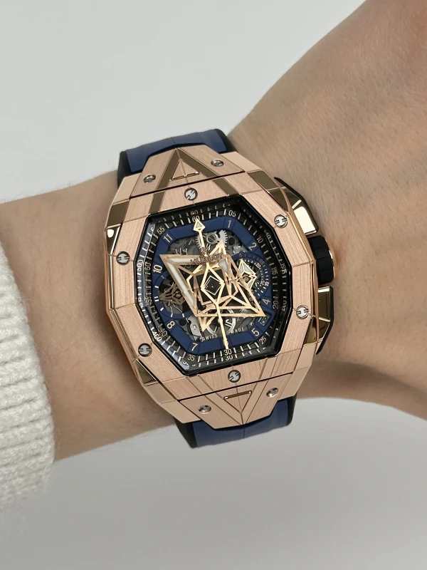 Hublot Sang Bleu King Gold 648.OX.0151RX.MXM24 8