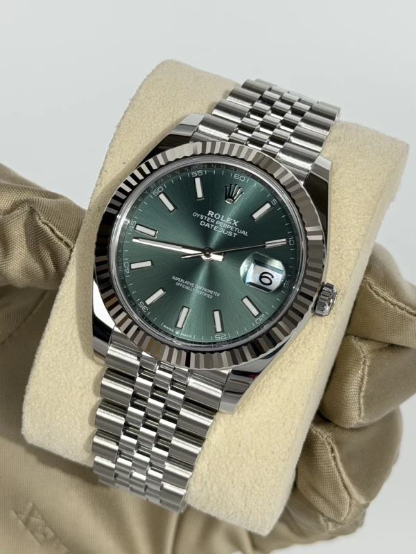 Rolex 41 mm, Oystersteel and white gold 126334-0028 3