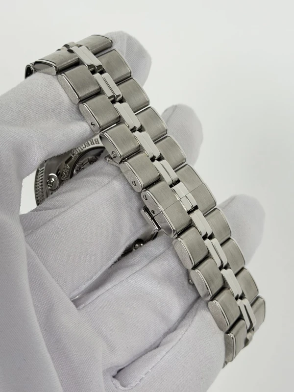 Breguet Automatic Big Date 5817ST/12/SV0 3