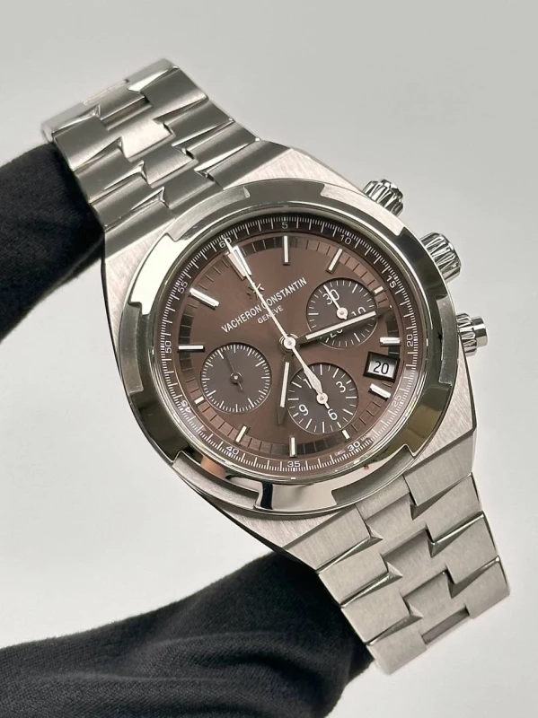 Vacheron Constantin Chronograph 42.5 mm 5500V/110A-B147 2