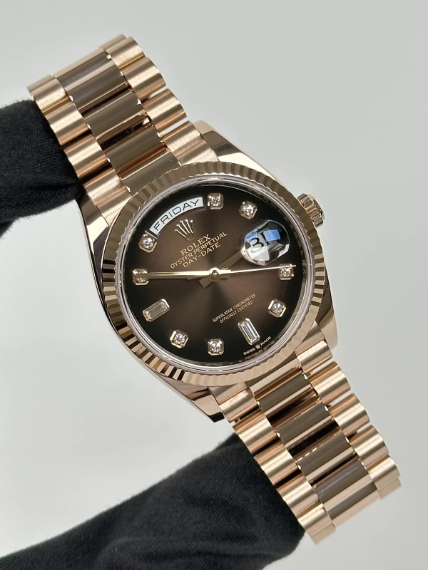 Rolex 36 MM, EVEROSE GOLD 128235-0037 2