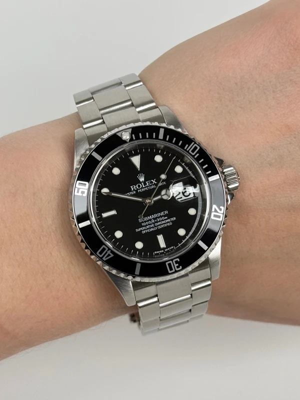 Rolex Date 40mm 16610 7