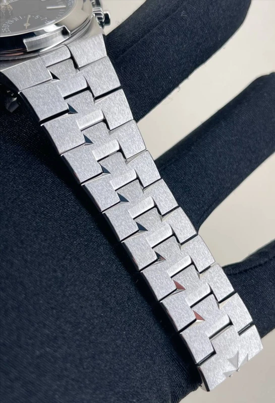 Vacheron Constantin 7920V/210A-B334 7