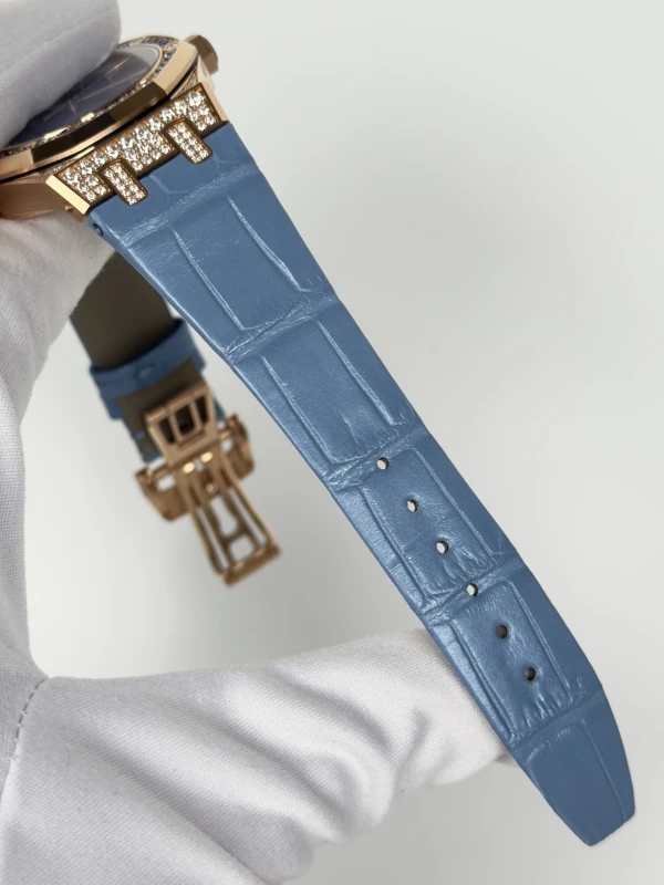 Audemars Piguet Royal Oak Selfwinding 37 mm  15551OR.ZS.D344CR.01 4