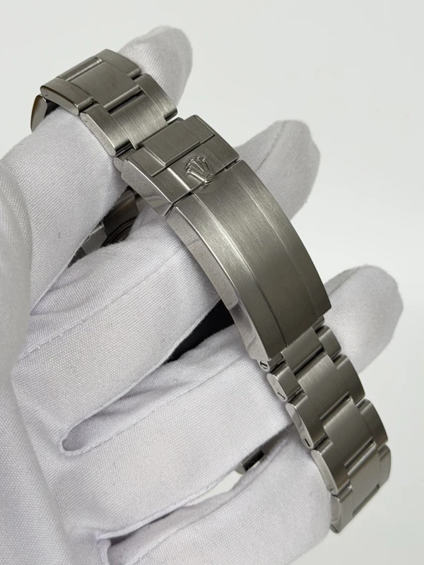 Rolex Deepsea 44mm Steel 136660-0005 3