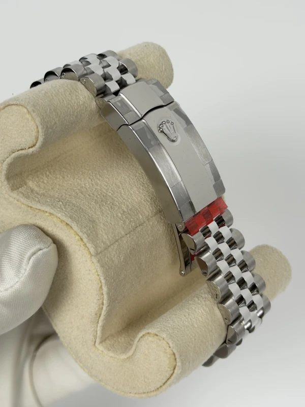 Rolex 41 mm, steel and white gold 126334-0018 4