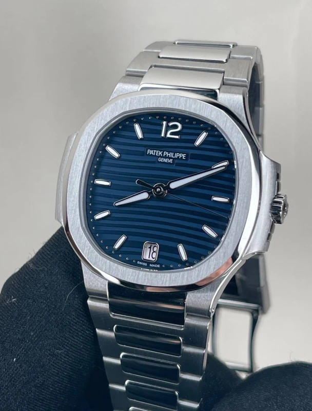 Patek Philippe Lady 7118/1A-001 2