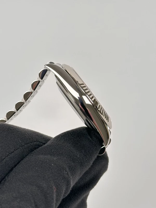 Rolex 41 mm, Oystersteel and white gold 126334-0028 3