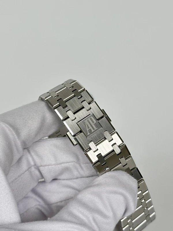 Audemars Piguet Selfwinding 15510ST.OO.1320ST.07 7