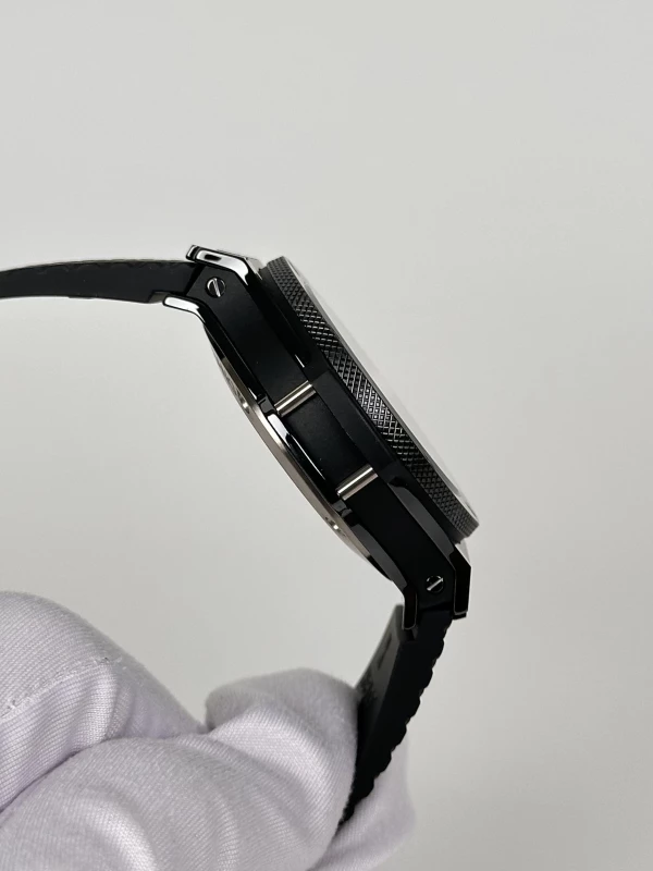 Hublot 301.CM.130.RX 5