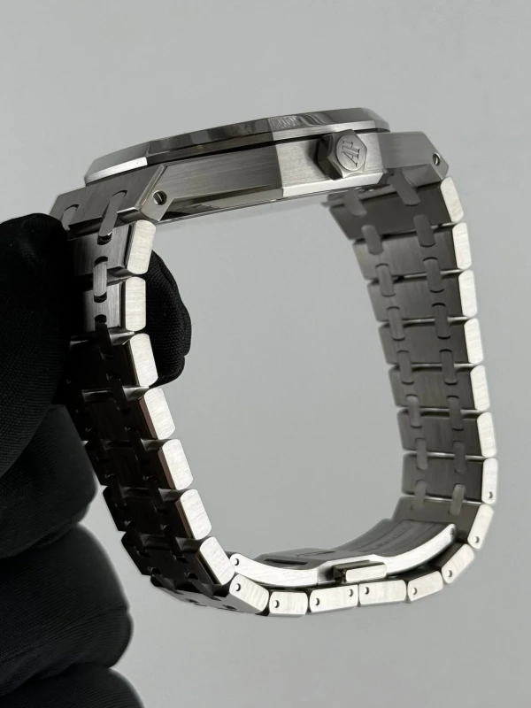Audemars Piguet Selfwinding 41 mm 15500ST.OO.1220ST.03 7
