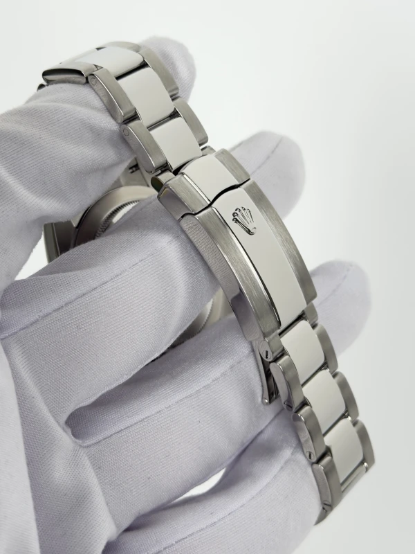 Rolex 41 mm, steel 126300-0007 3