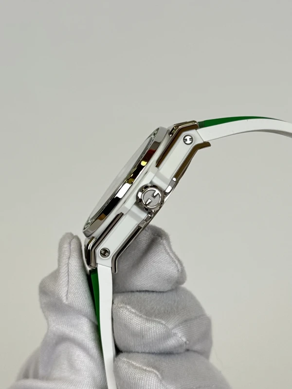 Hublot BIG BANG ONE CLICK JOYFUL STEEL APPLE GREEN 485.SG.2210.RX.1222 6