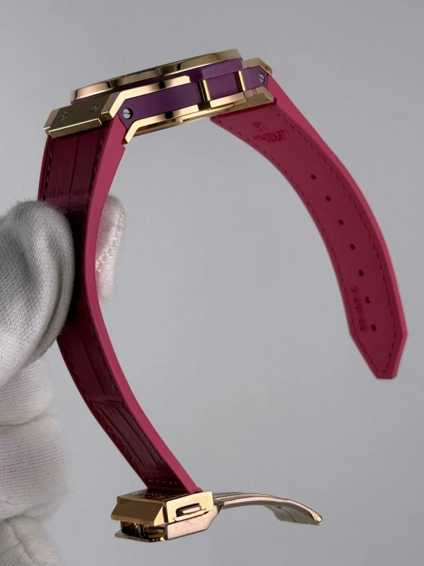 Hublot 38 361.PV.2010.LR.1905 7