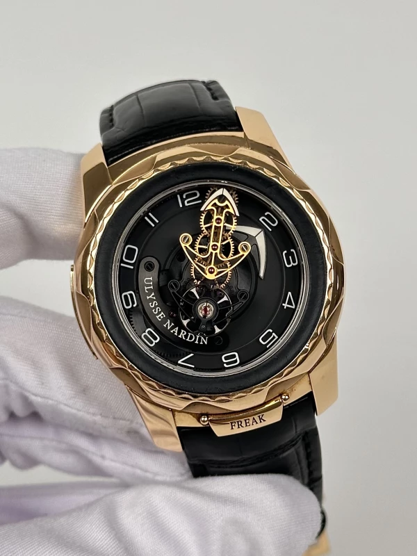 Ulysse Nardin 2056-131 3